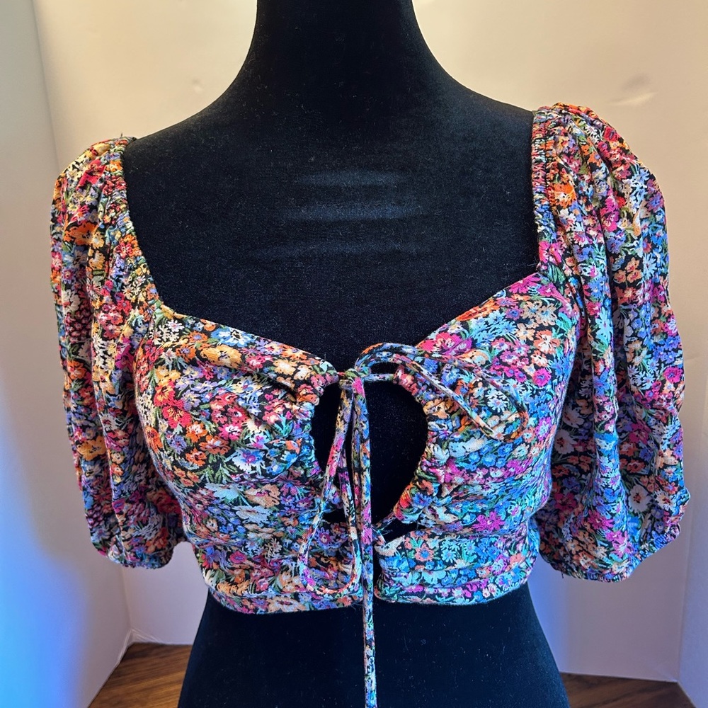 Wild Fable Crop Top Sz. Small